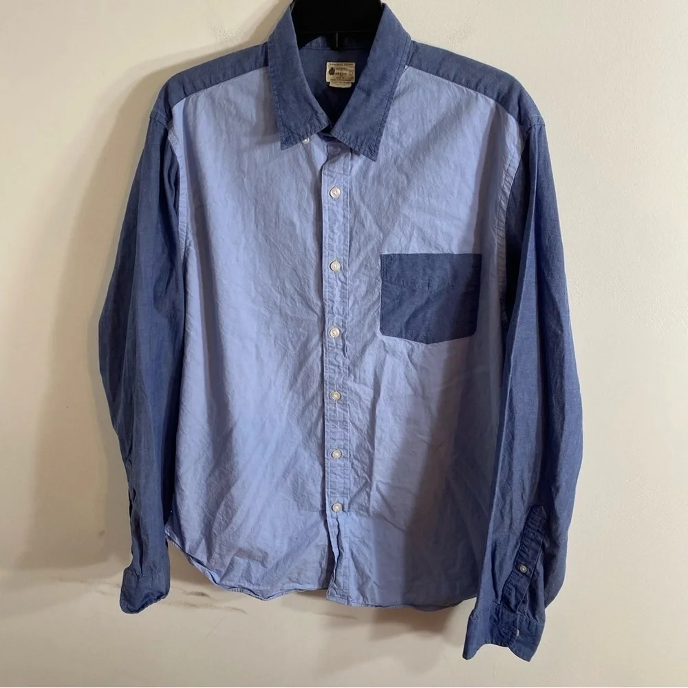 J.Crew Sunwashed Oxford Tailored Button Down Shirt Large Blue Colorblock Pocket